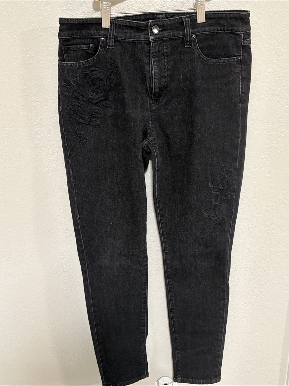 Black Embroidered Lauren Ralph Lauren Women’s Jeans